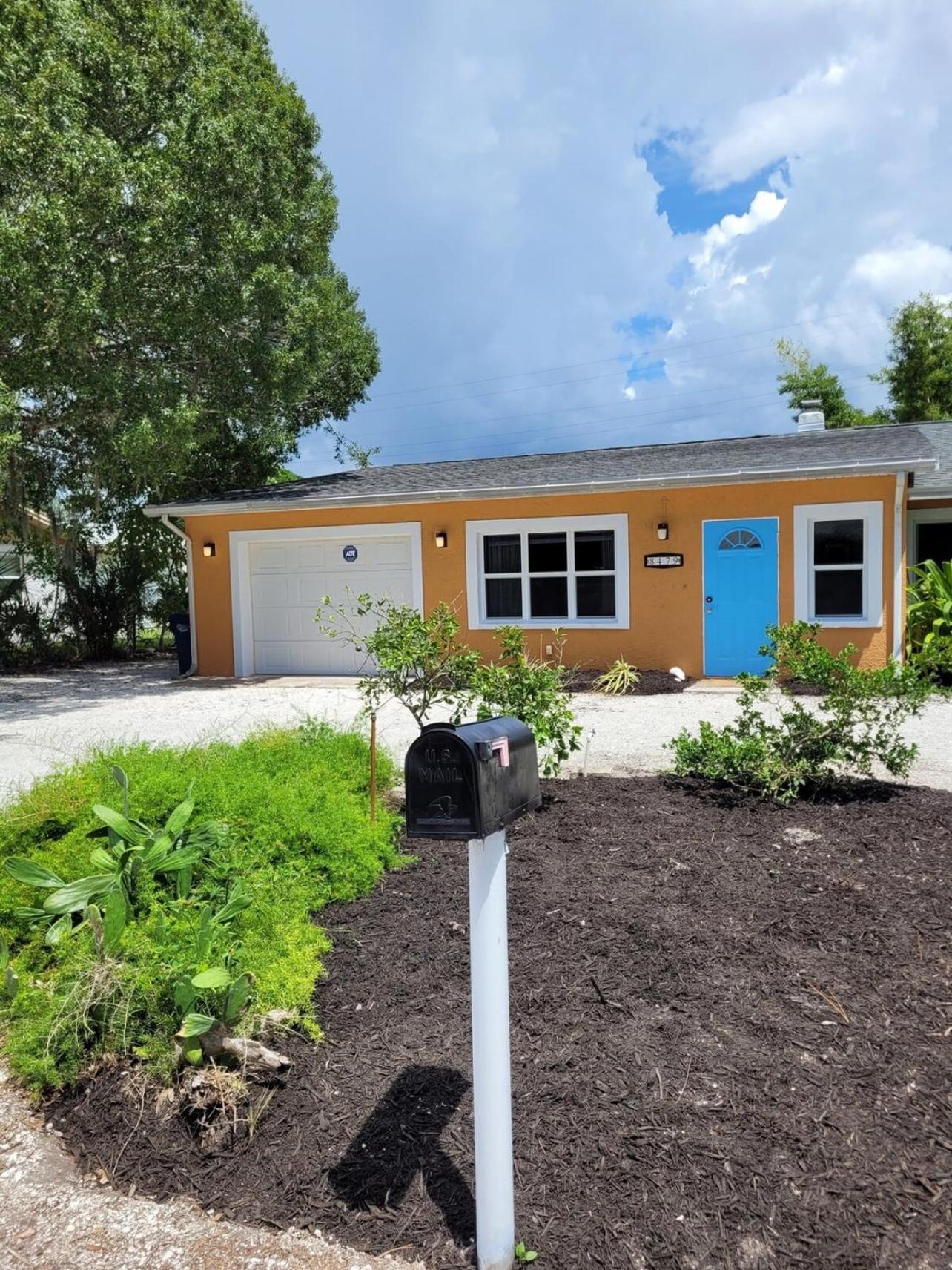 Coastal Villa W Amazing Courtyard - Splash Pad! Sarasota Extérieur photo