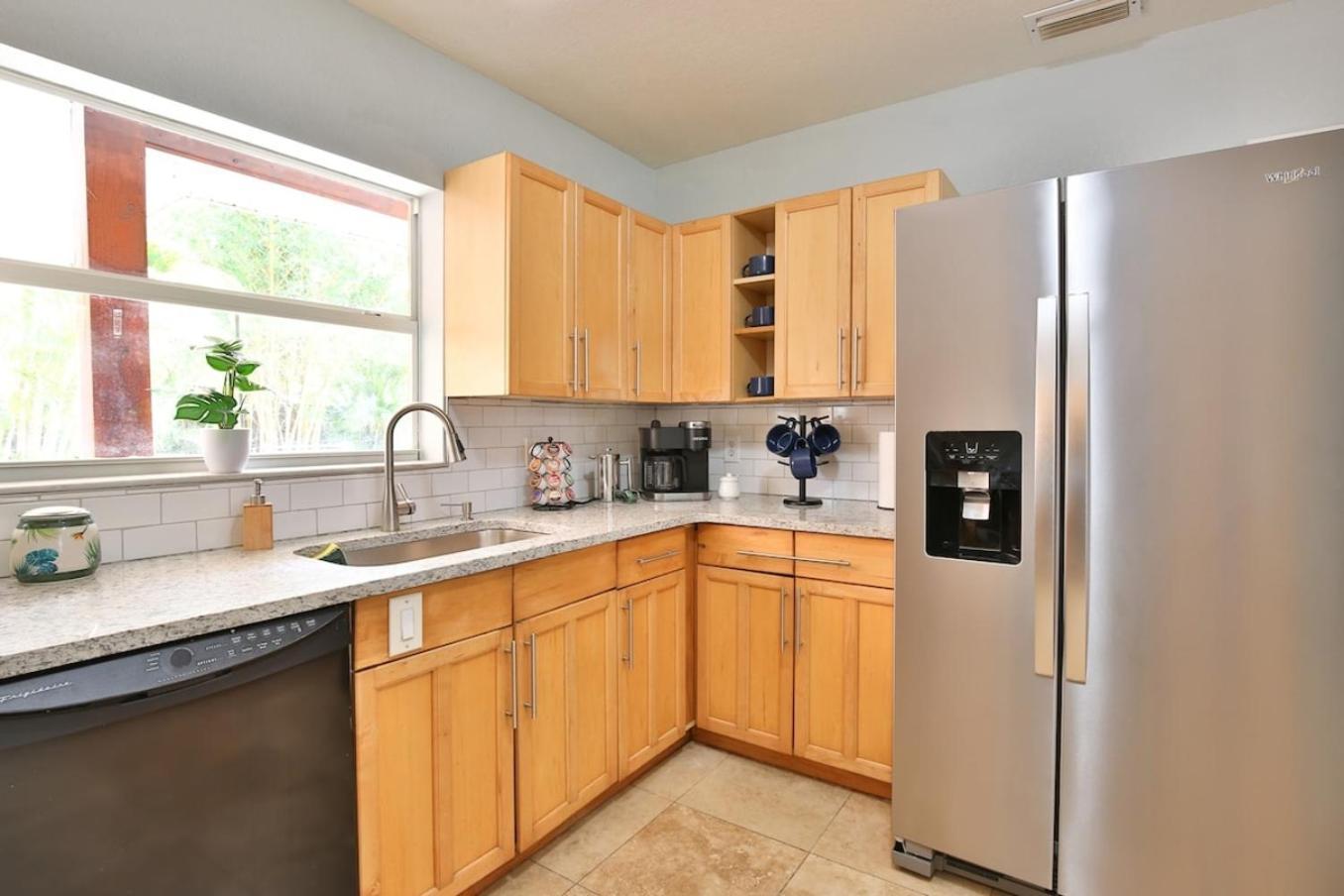 Coastal Villa W Amazing Courtyard - Splash Pad! Sarasota Extérieur photo